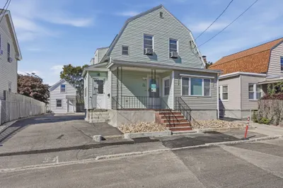 40 Bunker Hill Ave 1