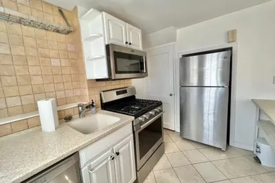 92 Duff St