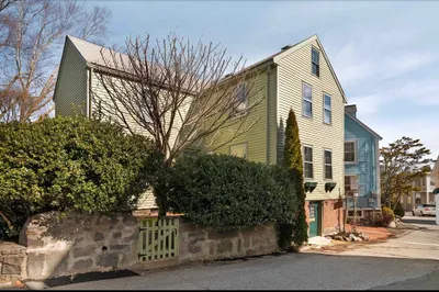 31 Lee St