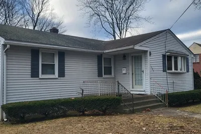1205 Page Blvd