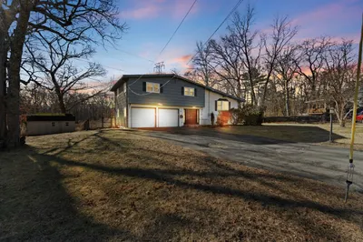 26 Darrell Dr 1