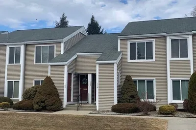 114 Nassau Dr #114