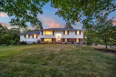 128 Bradford St 1