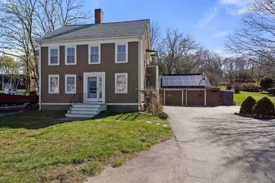 31 Eastern Avenue 1
