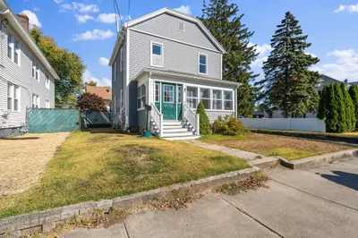 47 Ridgewood Avenue