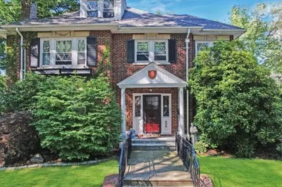 355 Vfw Pkwy #2