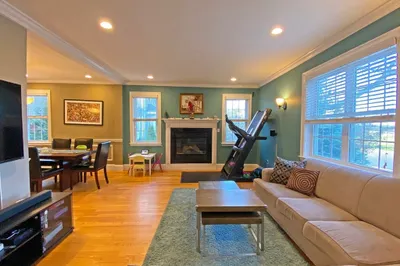 375 Lowell Ave #-