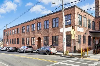 406 Lincoln Street #210 1