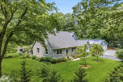 33 Rattle Hill Rd 1