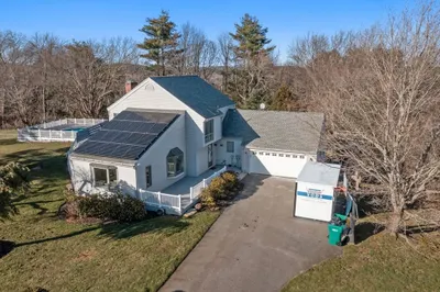 99 Birch Hill Rd
