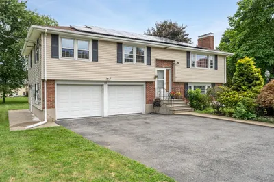 11 Randall Drive 1