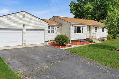 37 Woodcrest Ct 1