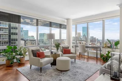 1 Avery St #24B