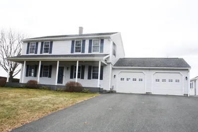 107 Plain Rd W Rd 1