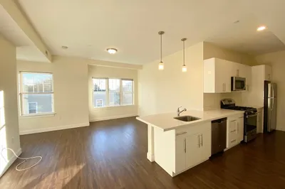 81 Amory St #301