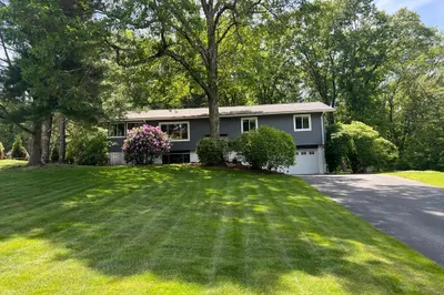 11 Huckleberry Ln 1