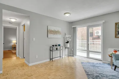 100 Marion St #11