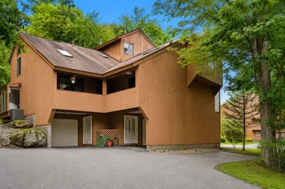 13 Eaton Ct #13 1