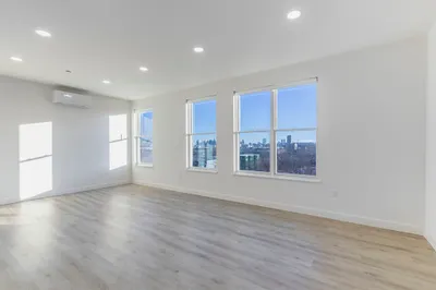 319 Broadway #502 1