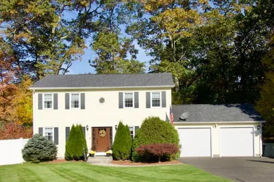17 Chadbourne Cir 1