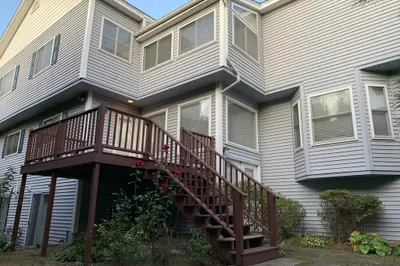 73 Half Crown Cir #73