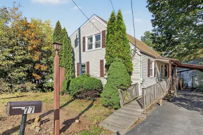 77 Progressive St 1