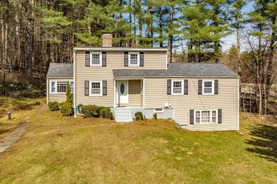 89 Summer Rd