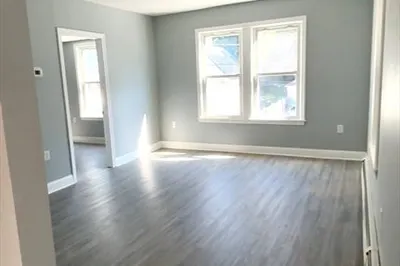 154 Marshall Street #2 1