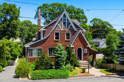 26 Perkins Street 1