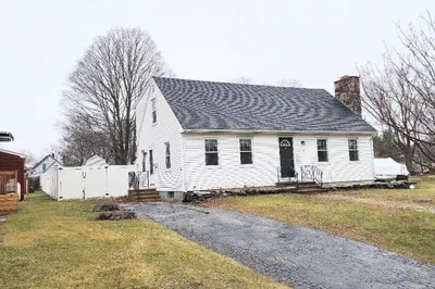 8 Walcott St 1