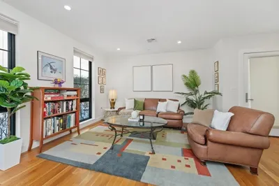 211 Tremont St #3