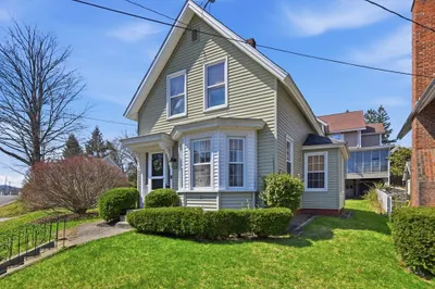 53 Chestnut St 1