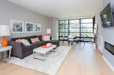 580 Washington St. #6A 1