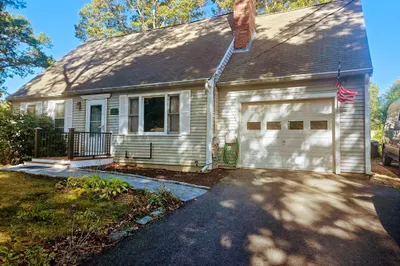 76 Skating Rink Rd 1