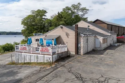 294 Tyngsboro Rd 1