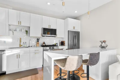 35 Somerset Ave #5 1