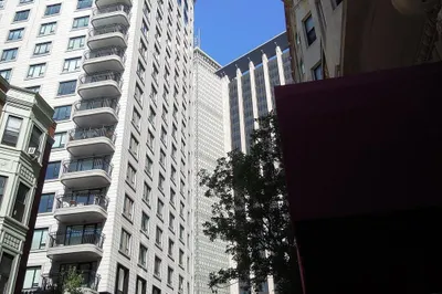 8 Garrison St #209