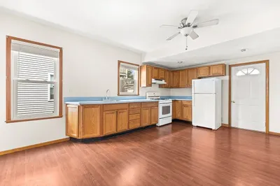 20 Bowen Ave #1 1