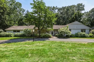 191 Pinewood Dr 1