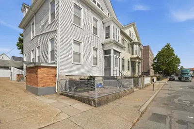 483 County Street 1
