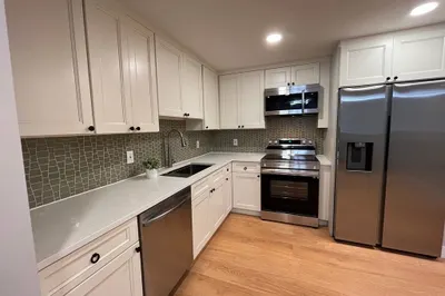 10 Dryden St #1 1