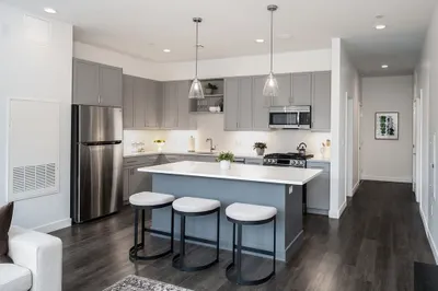 25 River St #513 1