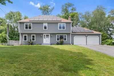 24 Lantern Ln 1