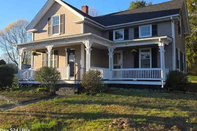 68 Ware St