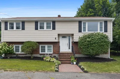 4 Dundee St