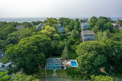 133 Thatcher Road 1