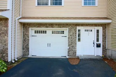 36 Columbia Ave #36