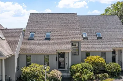 24 Bayridge Lane #24 1