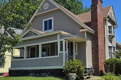 59 Lathrop St 1