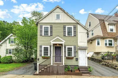 121 Franklin St